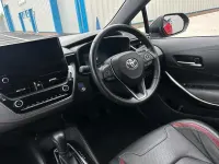 Second-hand Toyota Corolla 140 CP (102 kW) 2022 Roșu Hatchback