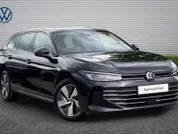 Used VW Passat Life 204 HP (150 kW) 2025 Black Estate