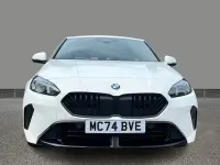 Usado BMW 120 M Sport 156 CV (114 kW) 2025 Blanco Utilitario
