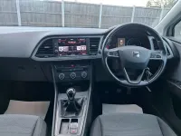 Begagnad Seat Leon Ecomotive 115 HK (84 kW) 2017 Silver Halvkombi