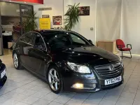 Używany Vauxhall Insignia SRi 160 KM (117 kW) 2012 Czarny Hatchback