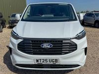 Used Ford Transit Custom Limited 136 HP (100 kW) 2025 White Van