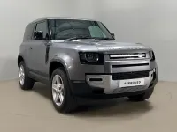 Begagnad Land Rover Defender SE 249 HK (183 kW) 2023 Grå SUV