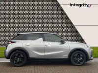 Usado DS Automobiles DS3 Crossback Performance 100 kW (136 HP) 2022 Cinzento SUV