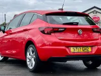 Used Vauxhall Astra SRi 150 HP (110 kW) 2017 Red Hatchback