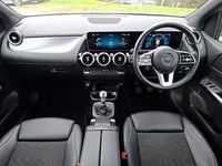 Used Mercedes B180 Executive 136 HP (100 kW) 2020 White MPV