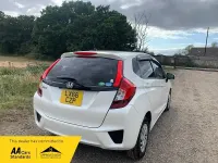 Begagnad Honda Jazz 102 HK (75 kW) 2016 Vit Halvkombi