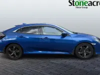 Used Honda Civic SR 129 HP (94 kW) 2018 Blue Hatchback