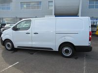 Second-hand Peugeot Expert Premium 2022 Alb Van