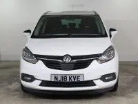 Used Vauxhall Zafira Tourer SRi 170 HP (125 kW) 2018 White MPV