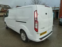 Used Ford Transit Custom Limited 130 HP (95 kW) 2022 White Van