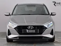 Used Hyundai i20 Premium 100 HP (73 kW) 2022 Other Hatchback