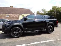 Used Toyota HiLux 204 HP (150 kW) 2025 Black Pickup