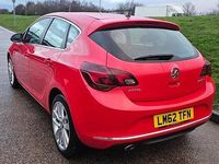 Used Vauxhall Astra SRi 163 HP (119 kW) 2012 Radiant red Hatchback