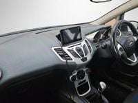 Used Ford Fiesta Zetec 81 HP (59 kW) 2010 Blue Hatchback