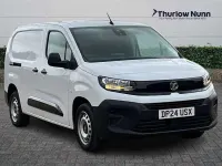 Second-hand Vauxhall Combo S 100 CP (73 kW) 2024 Alb Monovolum