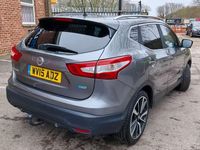 Used Nissan Qashqai Tekna 110 HP (80 kW) 2015 Grey SUV