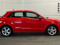 Used Audi A1 Sportback Sport 95 HP (69 kW) 2016 Red Hatchback