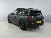 Usado Mini Countryman Sport 215 CV (158 kW) 2025 Gris SUV