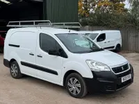 Used Peugeot Partner S 2019 White MPV