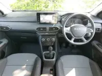 Used Dacia Jogger Extreme 109 HP (80 kW) 2025 Green MPV