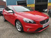 Used Volvo V40 R-Design 122 HP (89 kW) 2015 Red Hatchback