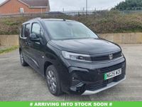 Second-hand Vauxhall Combo Ultimate 100 kW (136 CP) 2025 Negru Monovolum