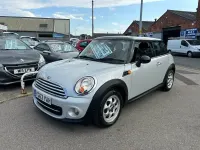 Used Mini Cooper D Hatch 112 HP (82 kW) 2013 Silver Hatchback