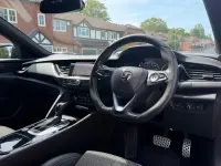 Used Vauxhall Insignia SRi 165 HP (121 kW) 2018 Black Estate