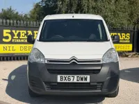 Used Citroën Berlingo 75 HP (55 kW) 2017 White MPV