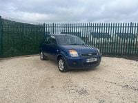 Used Ford Fusion Zetec 2009 Blue Hatchback
