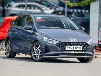 Used Hyundai i20 Premium 100 HP (73 kW) 2024 Grey Hatchback