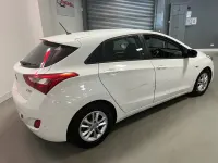 Used Hyundai i30 Active 110 HP (80 kW) 2014 White Hatchback