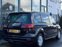 Usado VW Sharan SE 150 HP (110 kW) 2018 Preto Monovolume