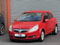 Second-hand Vauxhall Corsa 2010 Roșu Hatchback