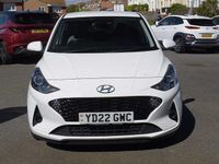 Used Hyundai i10 Premium 67 HP (49 kW) 2023 Hatchback