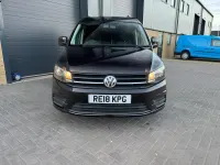 Begagnad VW Caddy Trendline 102 HK (75 kW) 2018 Svart Minibuss