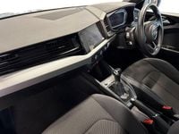 Begagnad Audi A1 S-Line 95 HK (69 kW) 2024 Grå SUV