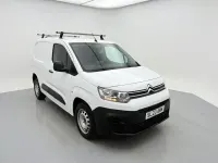 Używany Citroën Berlingo 100 KM (73 kW) 2023 Biały Minivan