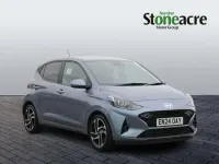 Gebraucht Hyundai i10 Premium 63 PS (46 kW) 2024 Blau Kleinwagen