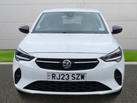 Używany Vauxhall Corsa Design Edition 101 KM (74 kW) 2023 Biały Hatchback