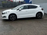 Used DS Automobiles DS4 Elegance 120 HP (88 kW) 2017 White Hatchback
