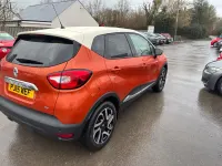 Second-hand Renault Captur Dynamique 90 CP (66 kW) 2015 Portocaliu SUV