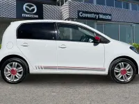Used VW up! Beats 65 HP (47 kW) 2023 White Hatchback