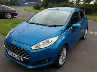 Used Ford Fiesta Titanium 123 HP (90 kW) 2014 Blue Hatchback