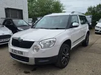 Używany Skoda Yeti 2012 Biały SUV