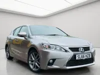 Used Lexus CT200h Executive Line 136 HP (100 kW) 2016 Silver Hatchback