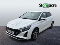 Używany Hyundai i20 Premium 100 KM (73 kW) 2025 Biały Hatchback
