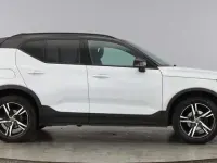 Used Volvo XC40 R-Design 161 HP (118 kW) 2022 SUV