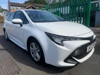 Used Toyota Corolla 120 HP (88 kW) 2022 White Estate